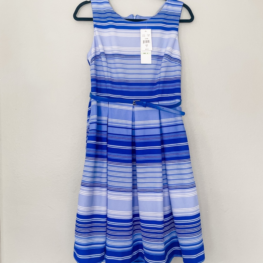 Brand new office or Spring dress size 8